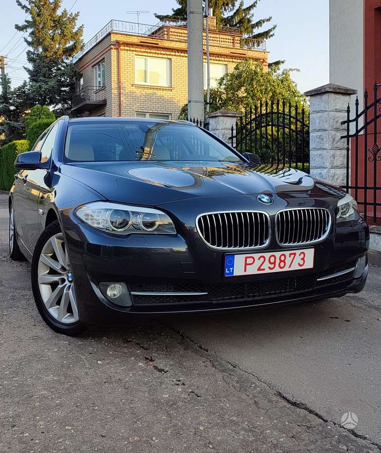 BMW 520, 2.0 l., universalas