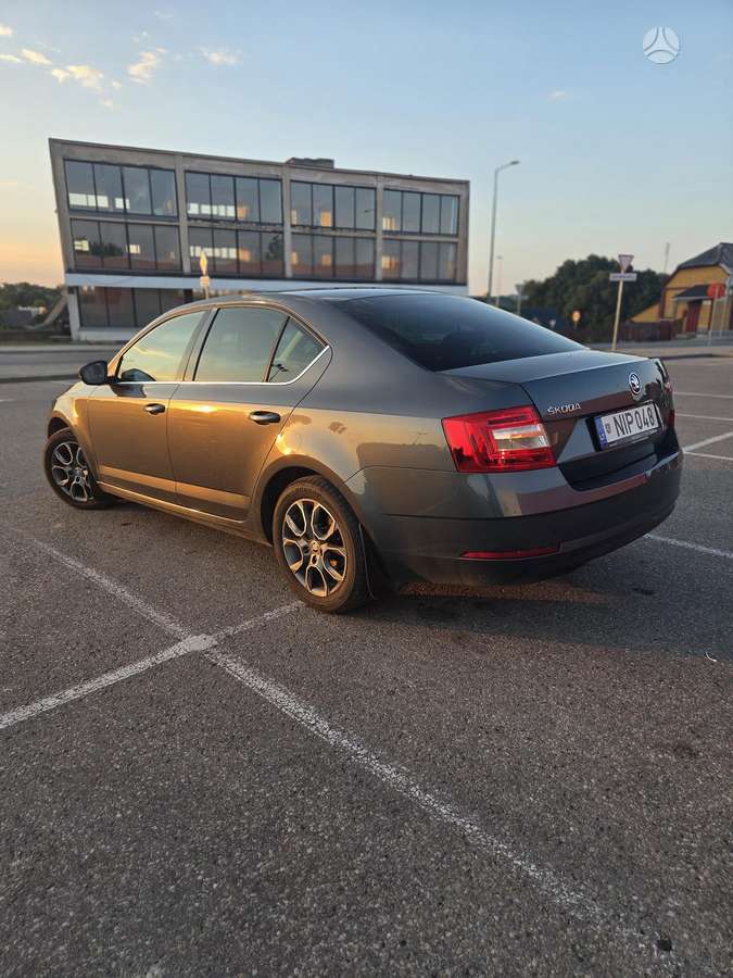 Škoda Octavia - 3