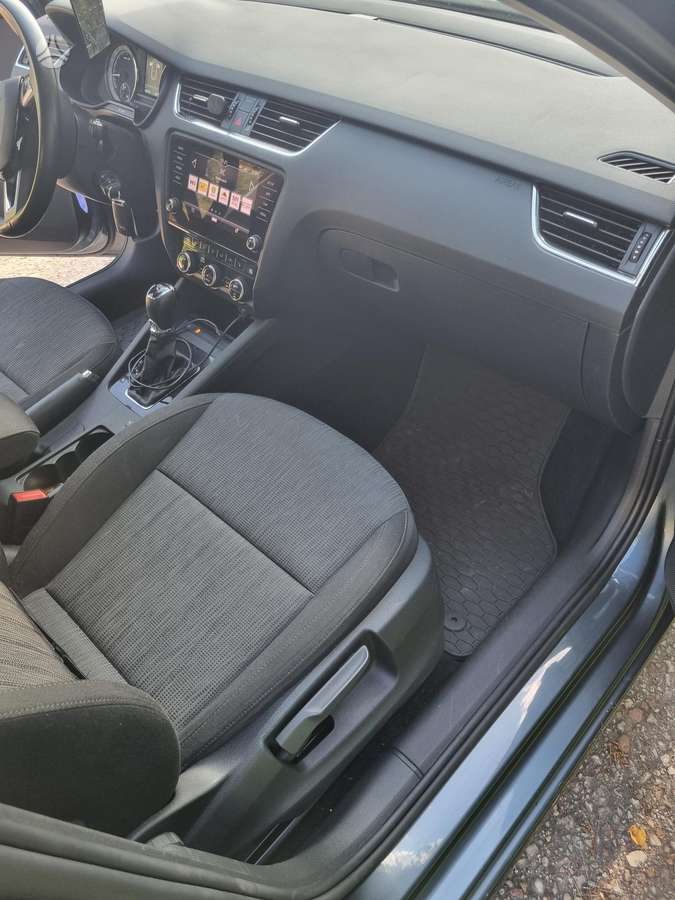Škoda Octavia - 8