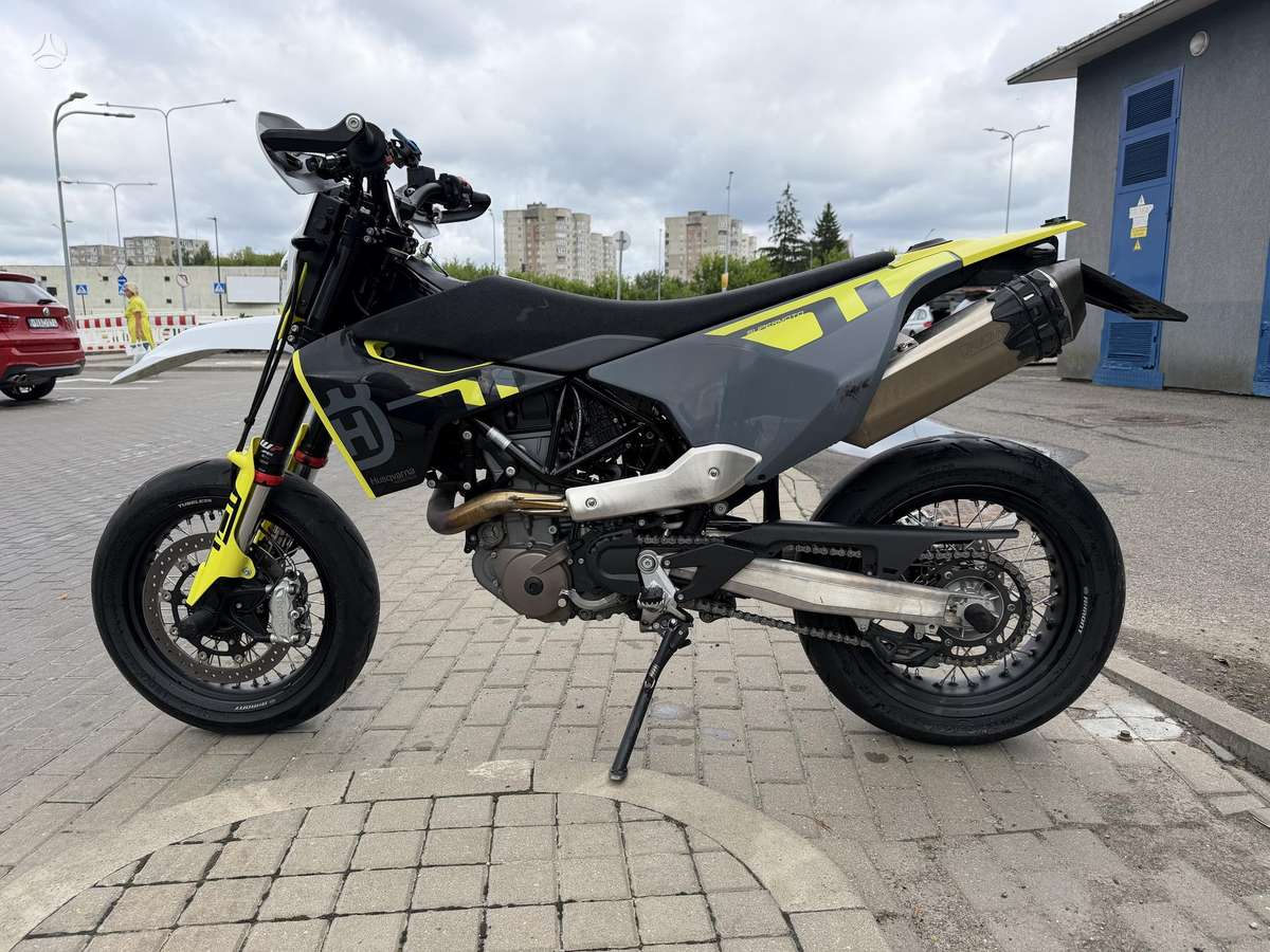 Husqvarna Supermoto 700cc, supermoto / супермото