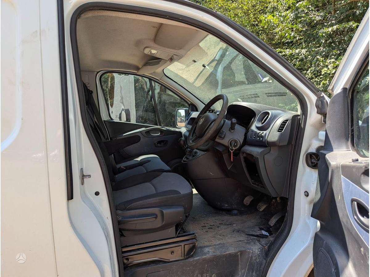 Opel Vivaro dzinējs