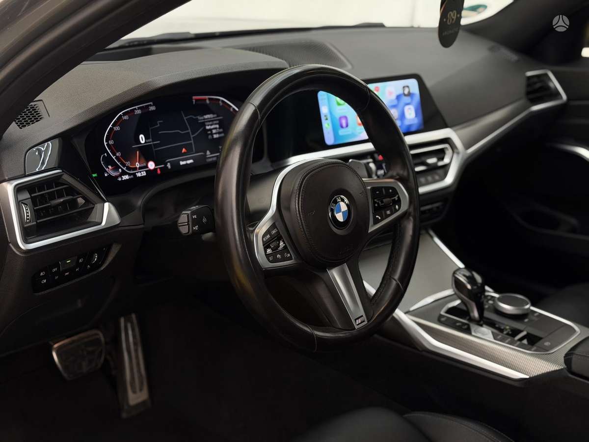 BMW 320, 2.0 l., Седан