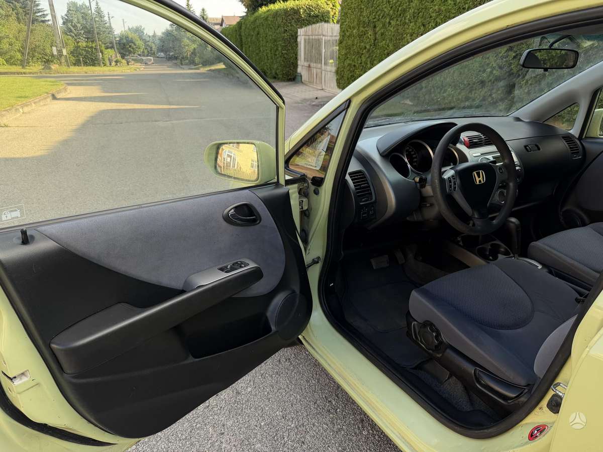 Honda Jazz, 1.3 l., hatchback