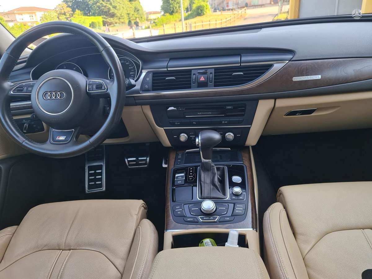 Audi A6, 3.0 l., universalas