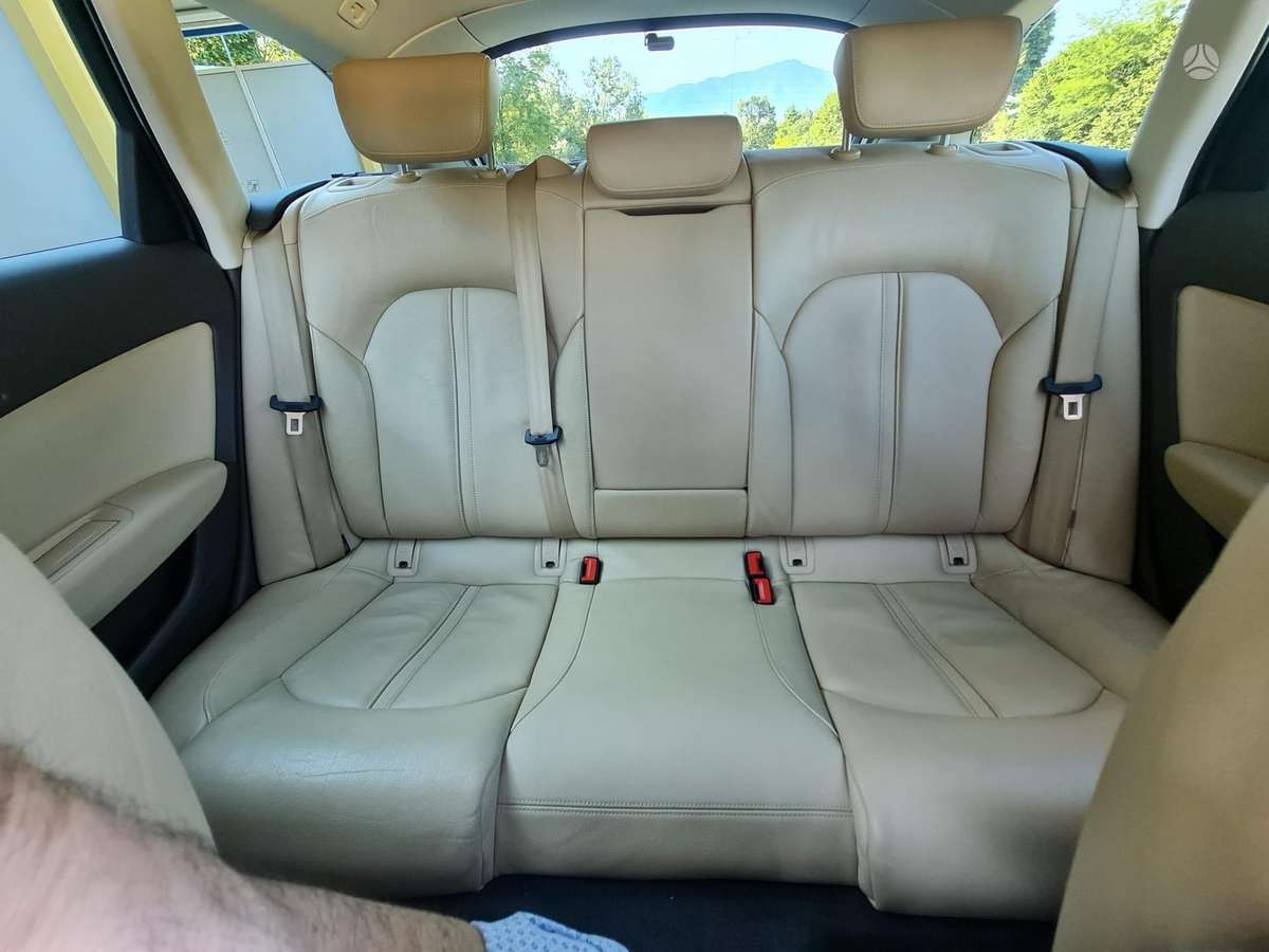Audi A6, 3.0 l., Универсал