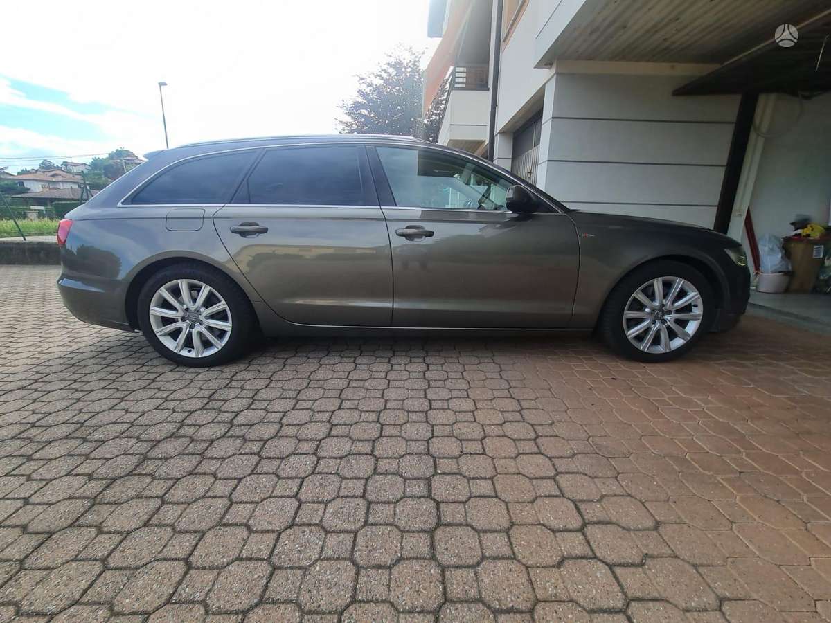 Audi A6, 3.0 l., universalas