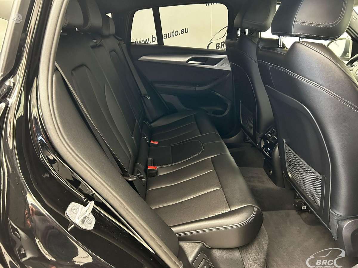 BMW X4, 2.0 l., off-road / crossover