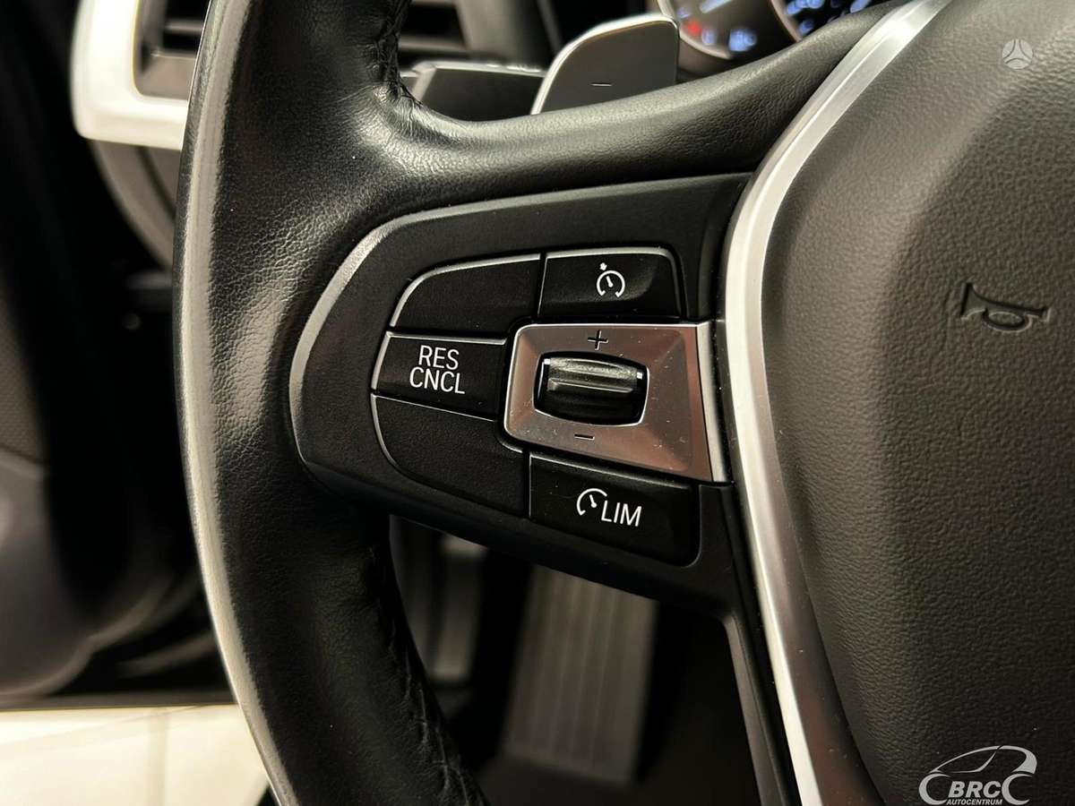 BMW X4, 2.0 l., off-road / crossover