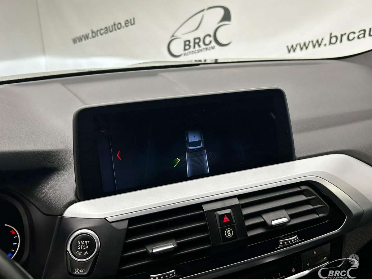 BMW X4, 2.0 l., off-road / crossover