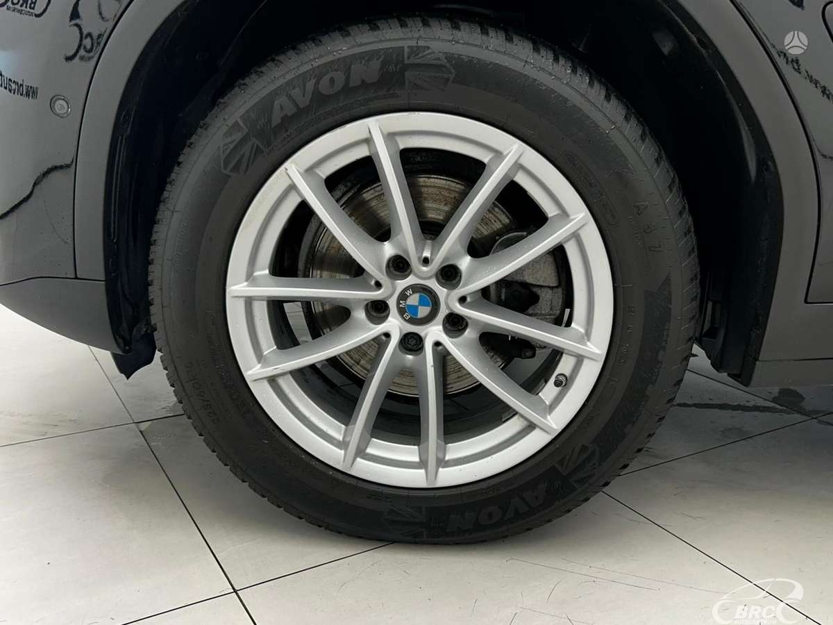 BMW X4, 2.0 l., off-road / crossover