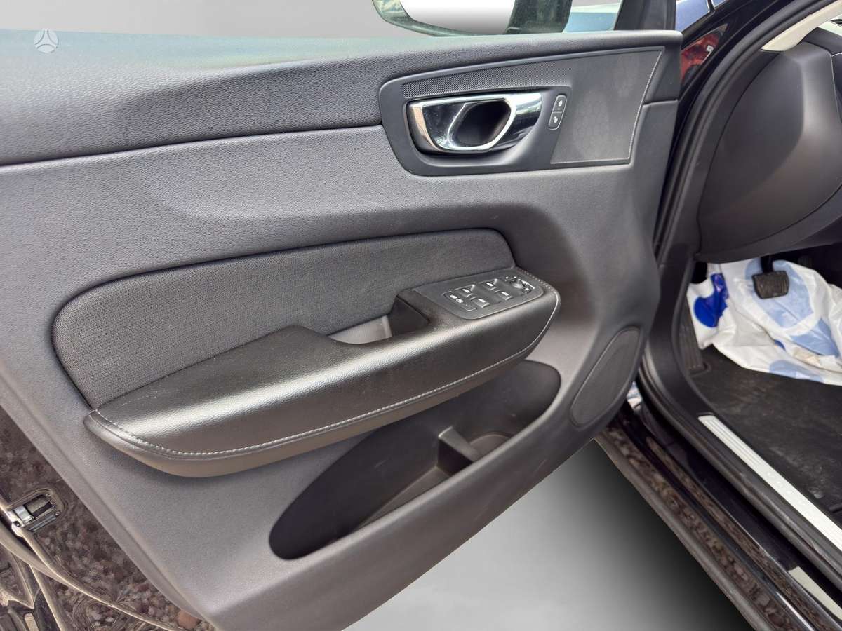 Volvo XC60 - 12