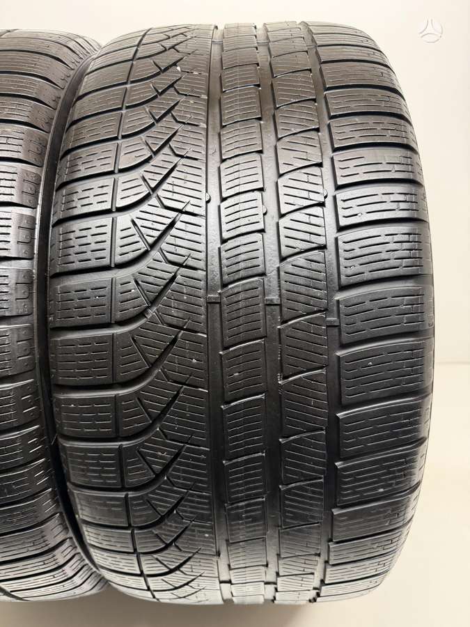 Pirelli P-Zero Winter * 2021m, winter 285/40 R20