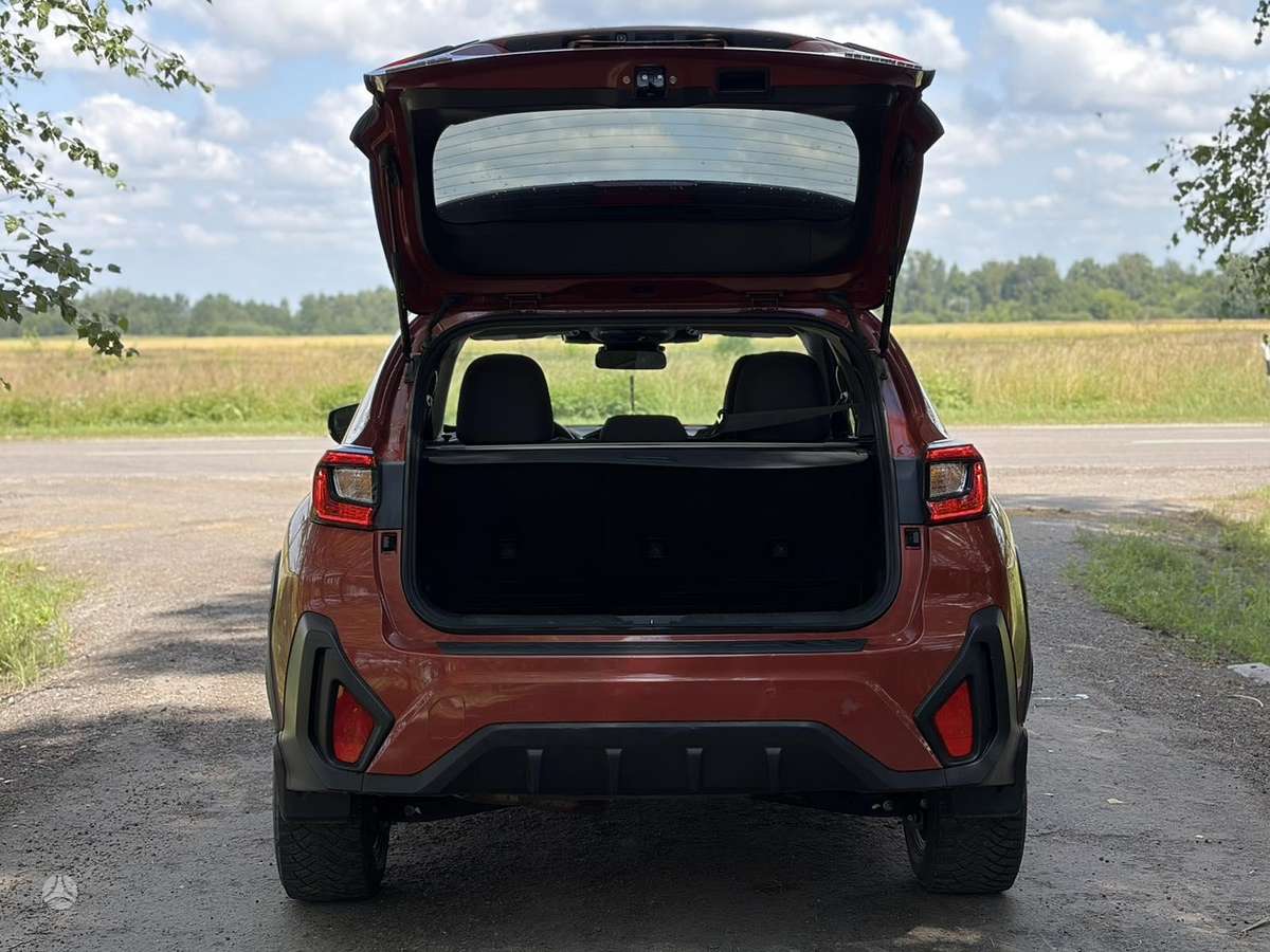 Subaru Crosstrek, 2.0 l., Хэтчбек