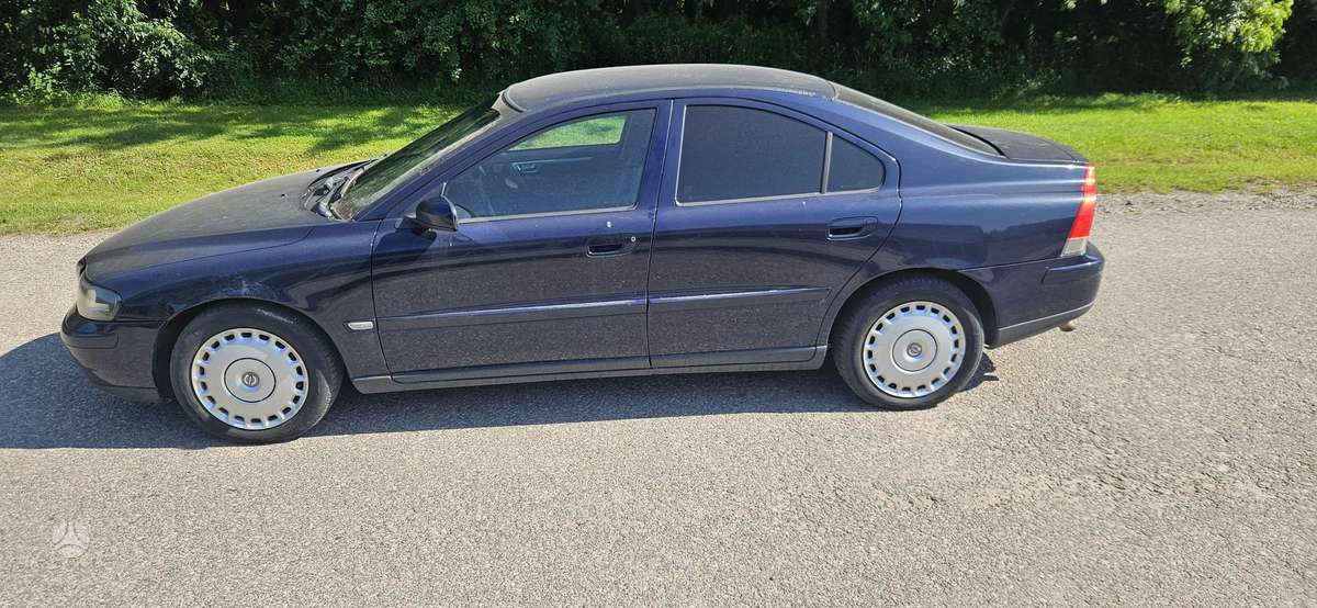 Volvo S60, 2.4 l., Седан