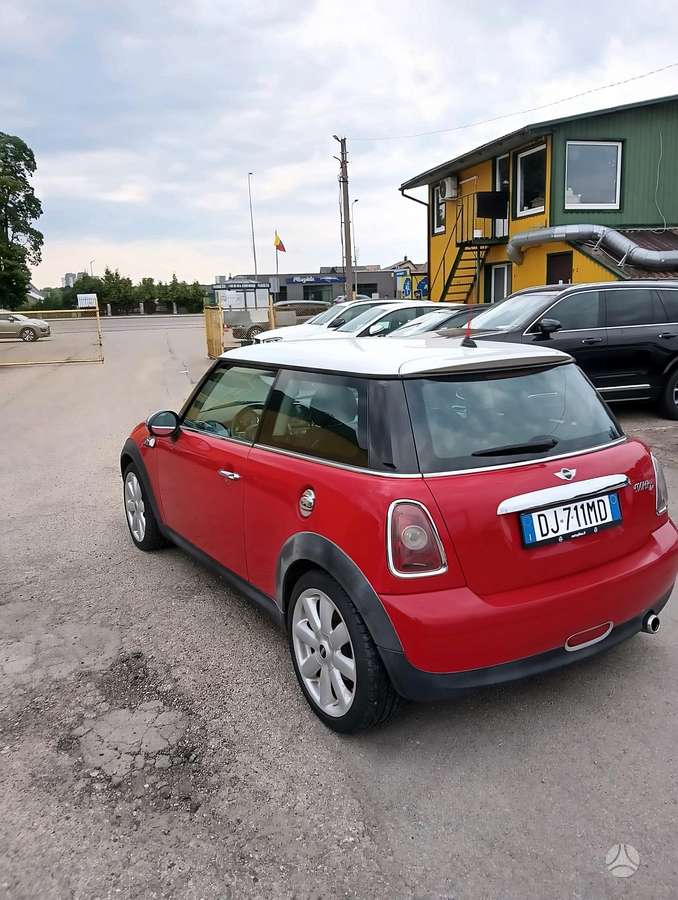 Mini Cooper, 1.6 l., Хэтчбек