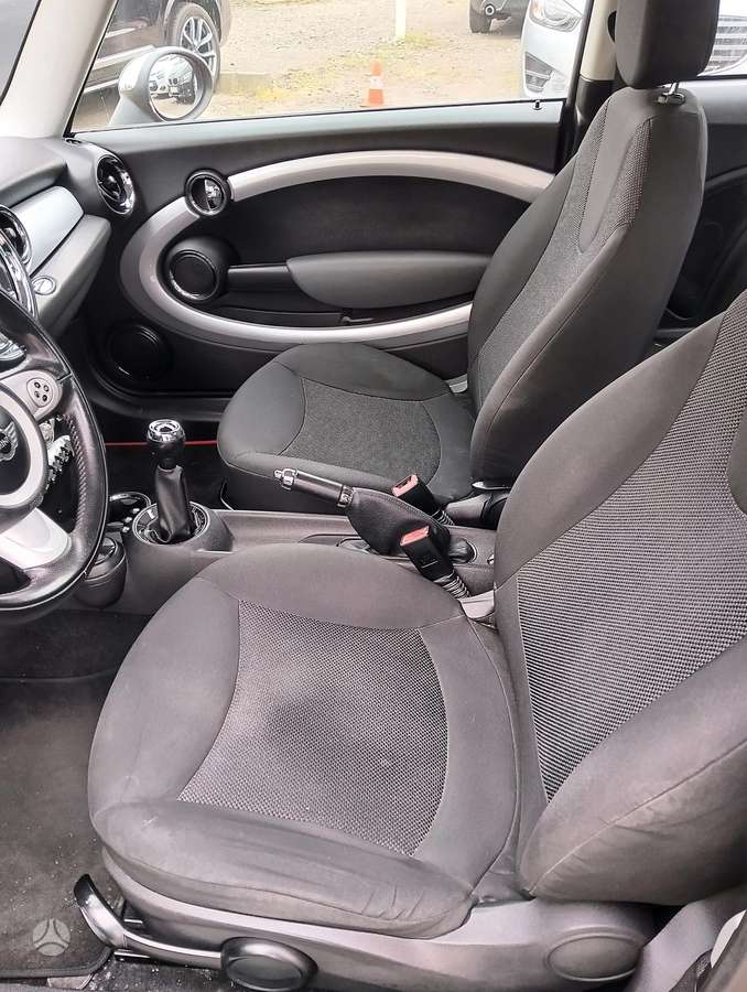 Mini Cooper, 1.6 l., Хэтчбек