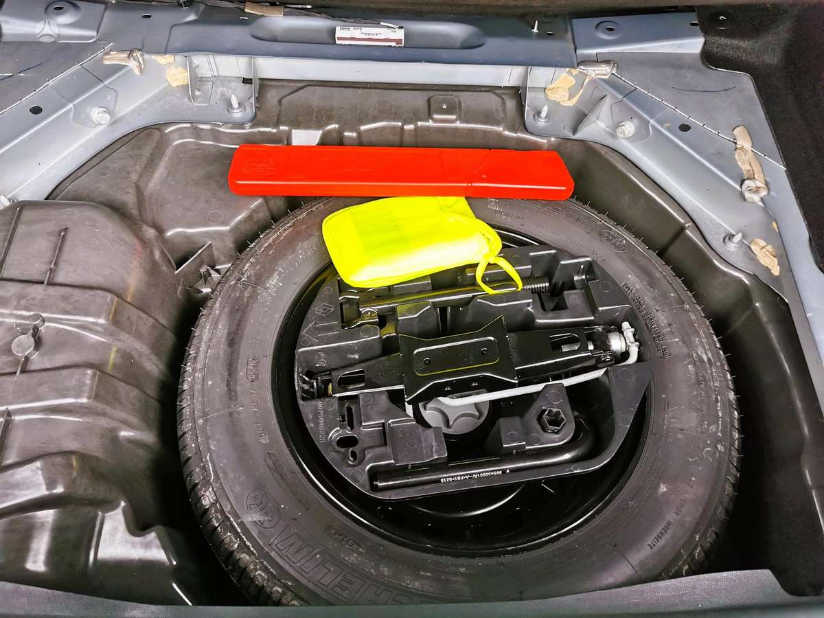 Renault Megane, 1.2 l., Хэтчбек