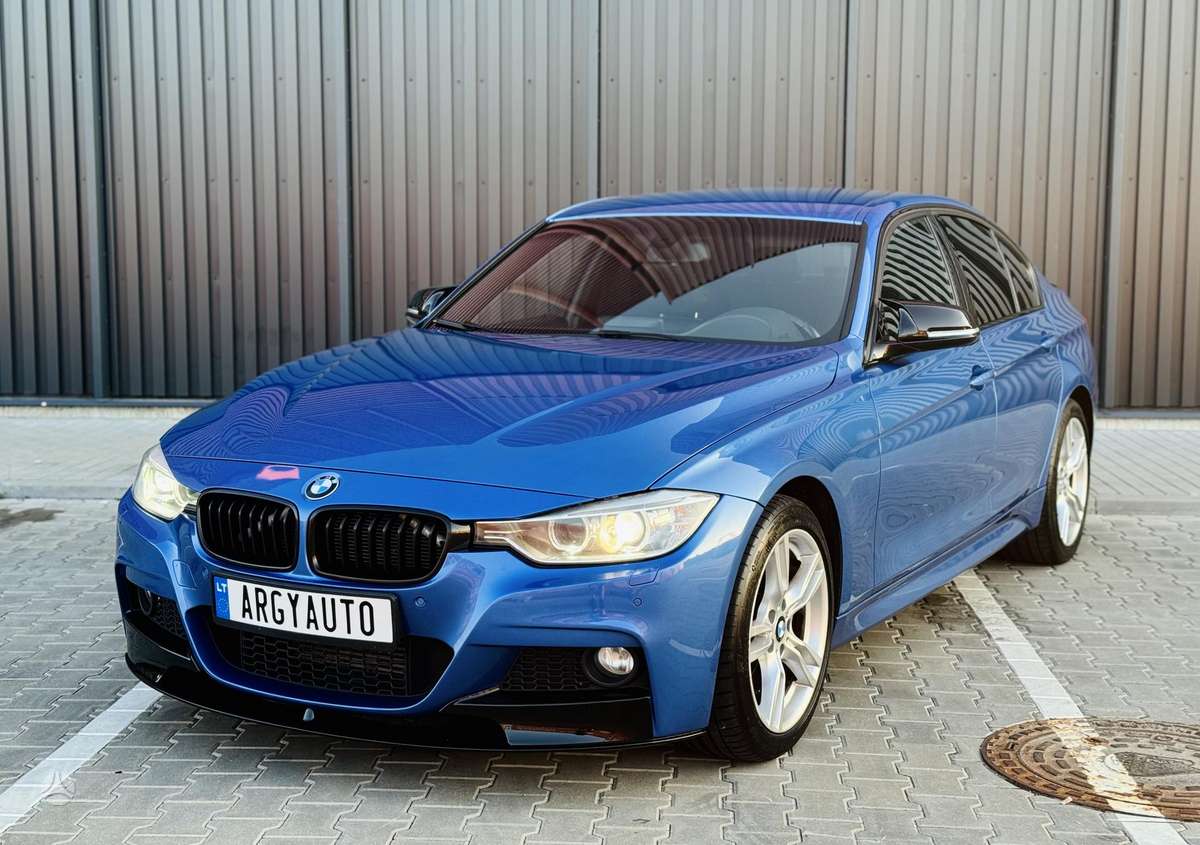 BMW 320, 2.0 l., Седан