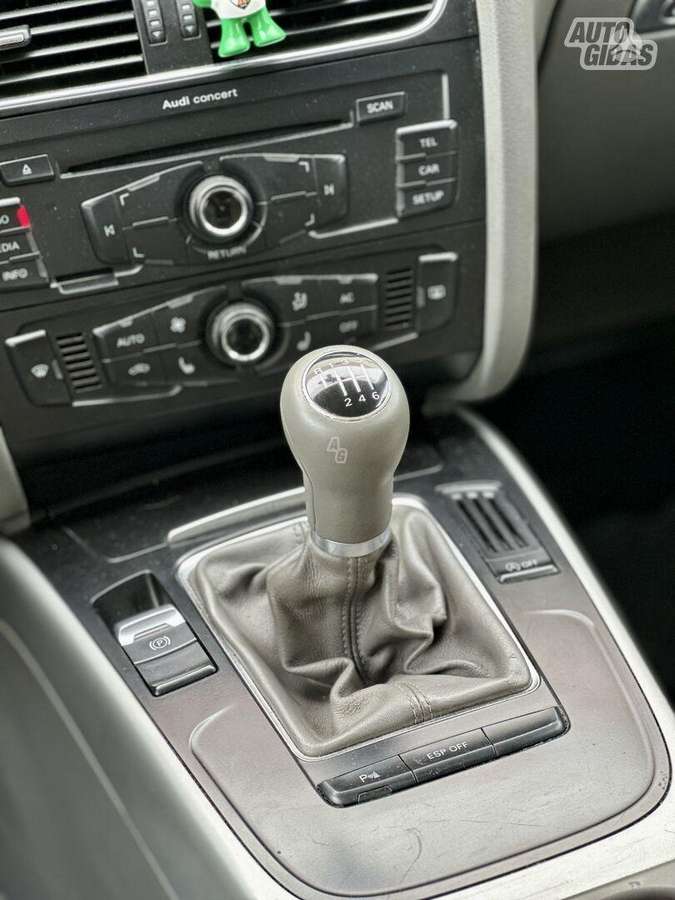 Audi A4, 2.0 l., universalas