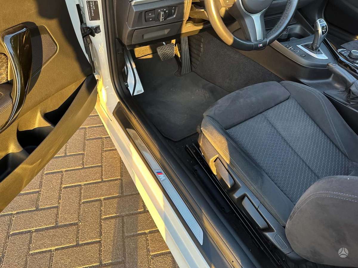 BMW 220, 2.0 l., Кабриолет