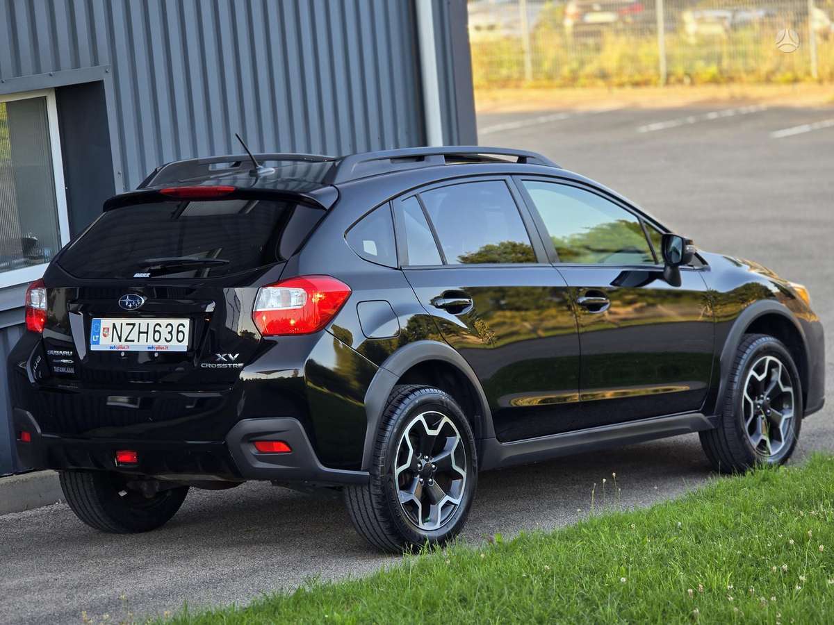 Subaru XV, 2.0 l., Хэтчбек