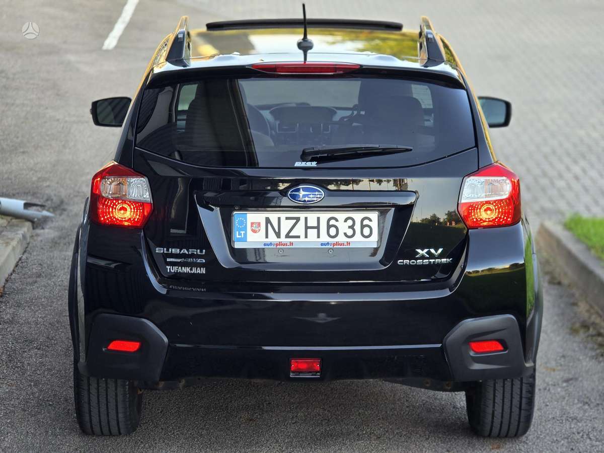 Subaru XV, 2.0 l., Хэтчбек