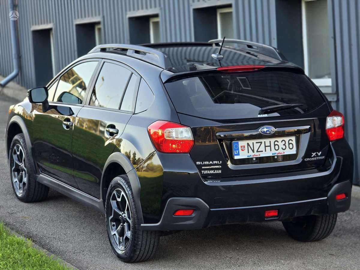 Subaru XV, 2.0 l., Хэтчбек