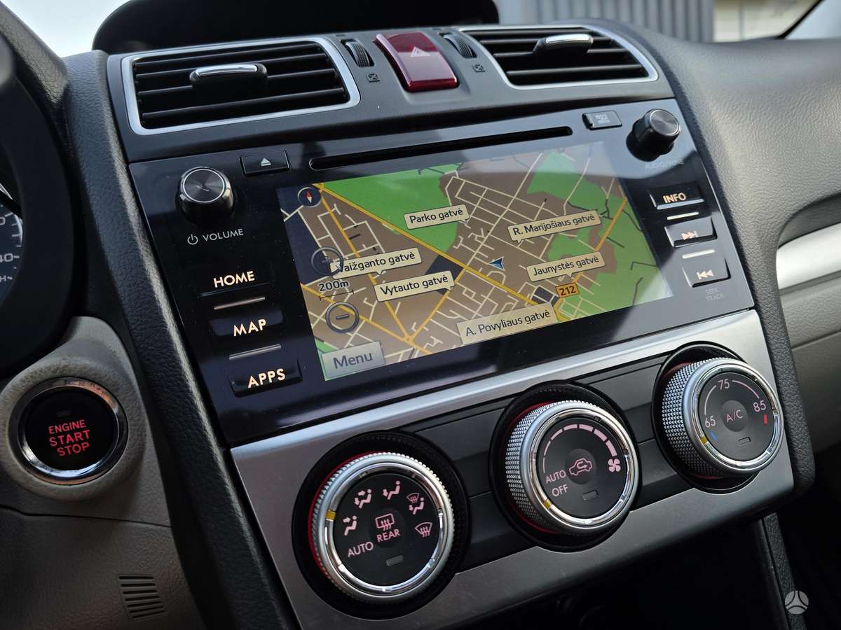 Subaru XV, 2.0 l., hatchback