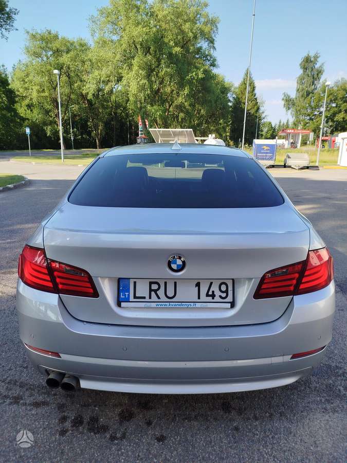 BMW 520, 2.0 l., Седан