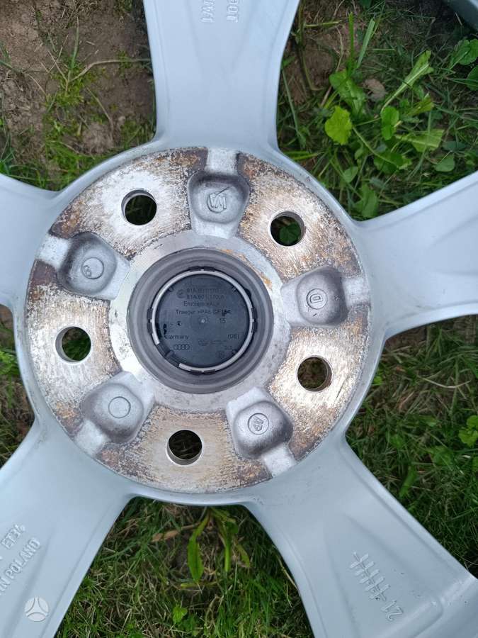 Audi Q5, lengvojo lydinio, R19