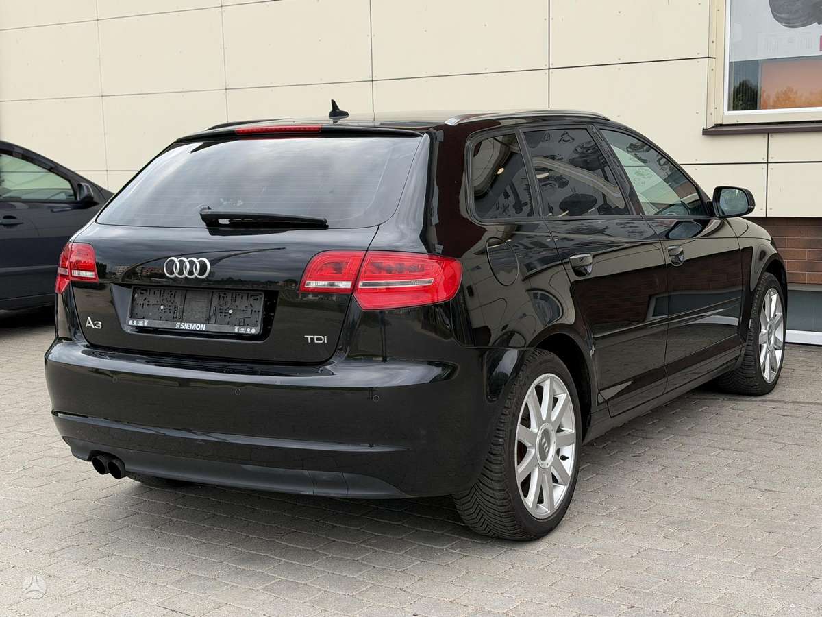 Audi A3, 2.0 l., Хэтчбек