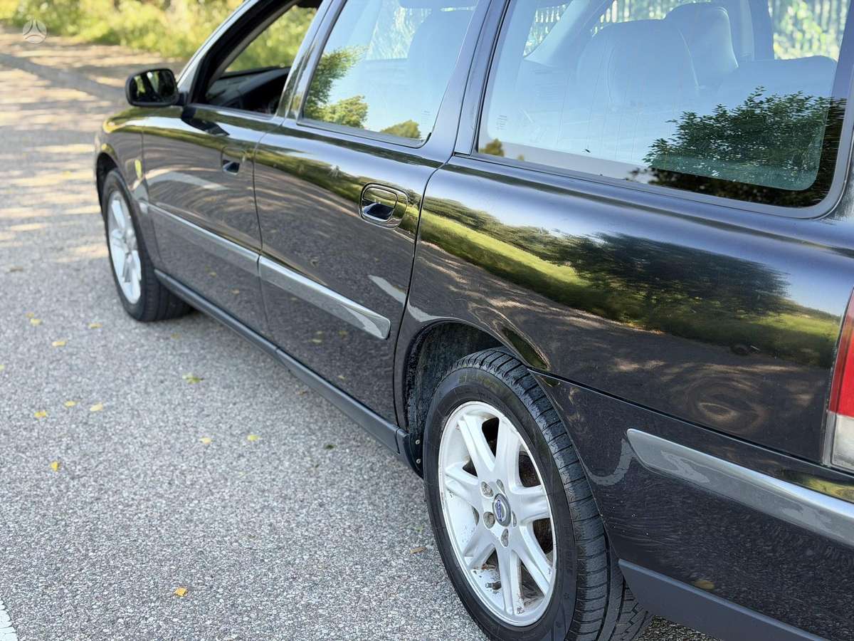 Volvo V70, 2.4 l., Универсал