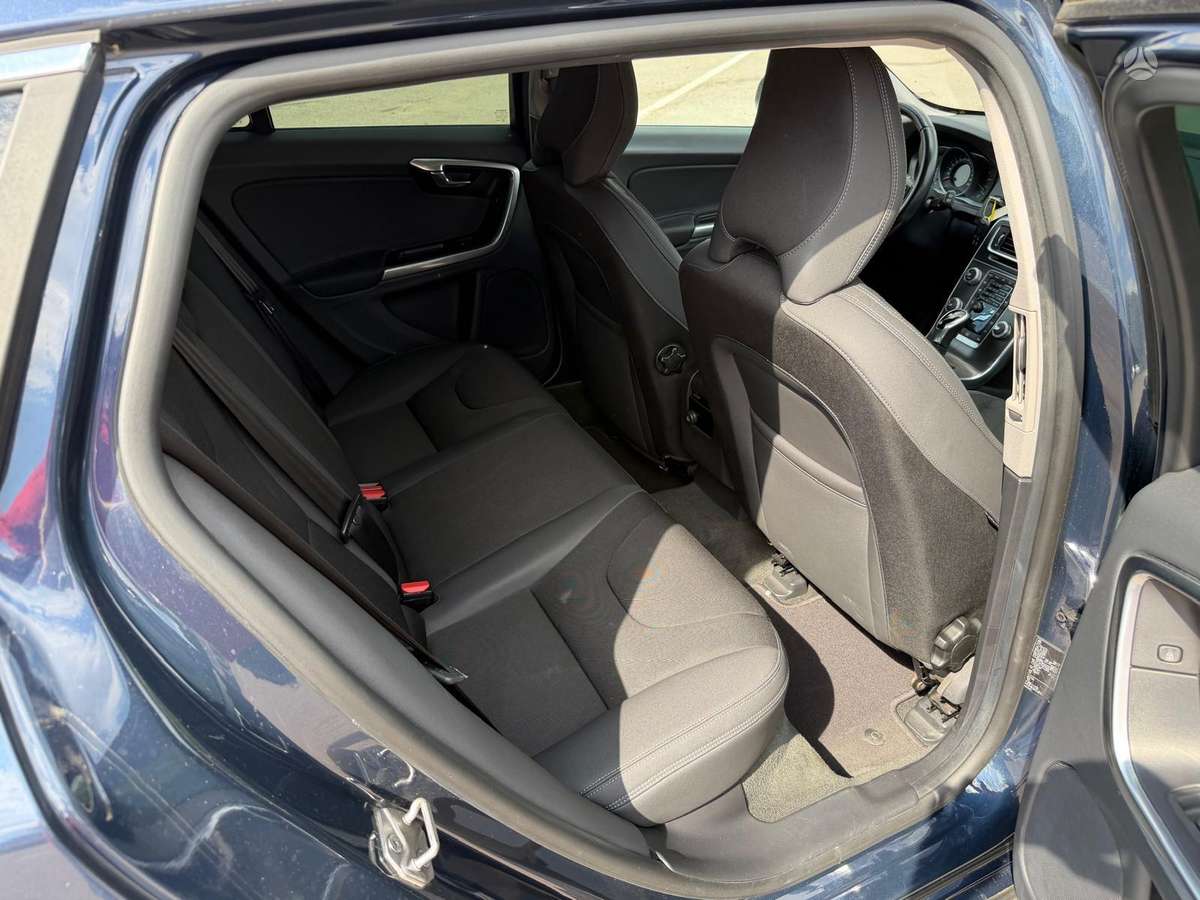 Volvo V60, 2.0 l., Универсал