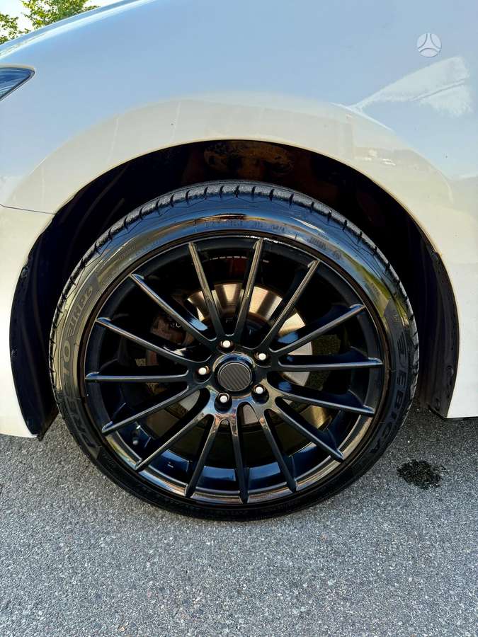 Mazda 3, 2.0 l., Хэтчбек