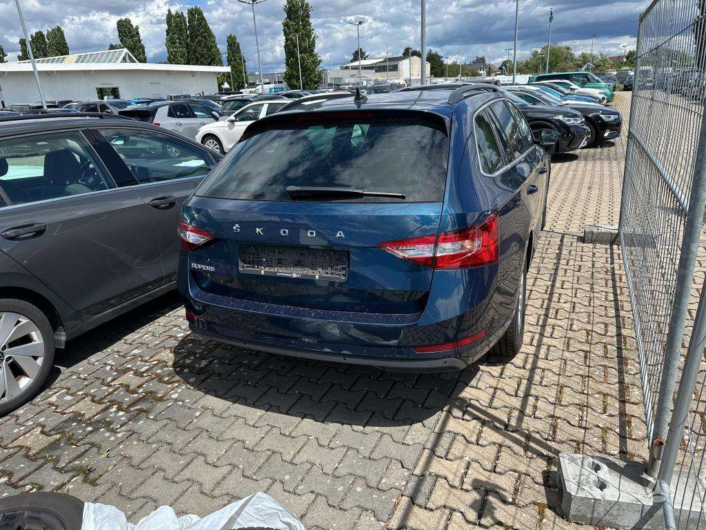 Skoda Superb, 2.0 l., Универсал