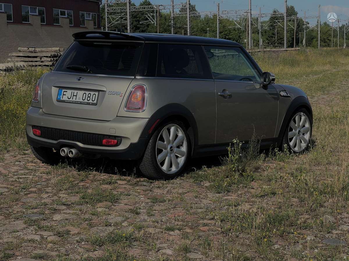 Mini Cooper S, 1.6 l., Хэтчбек