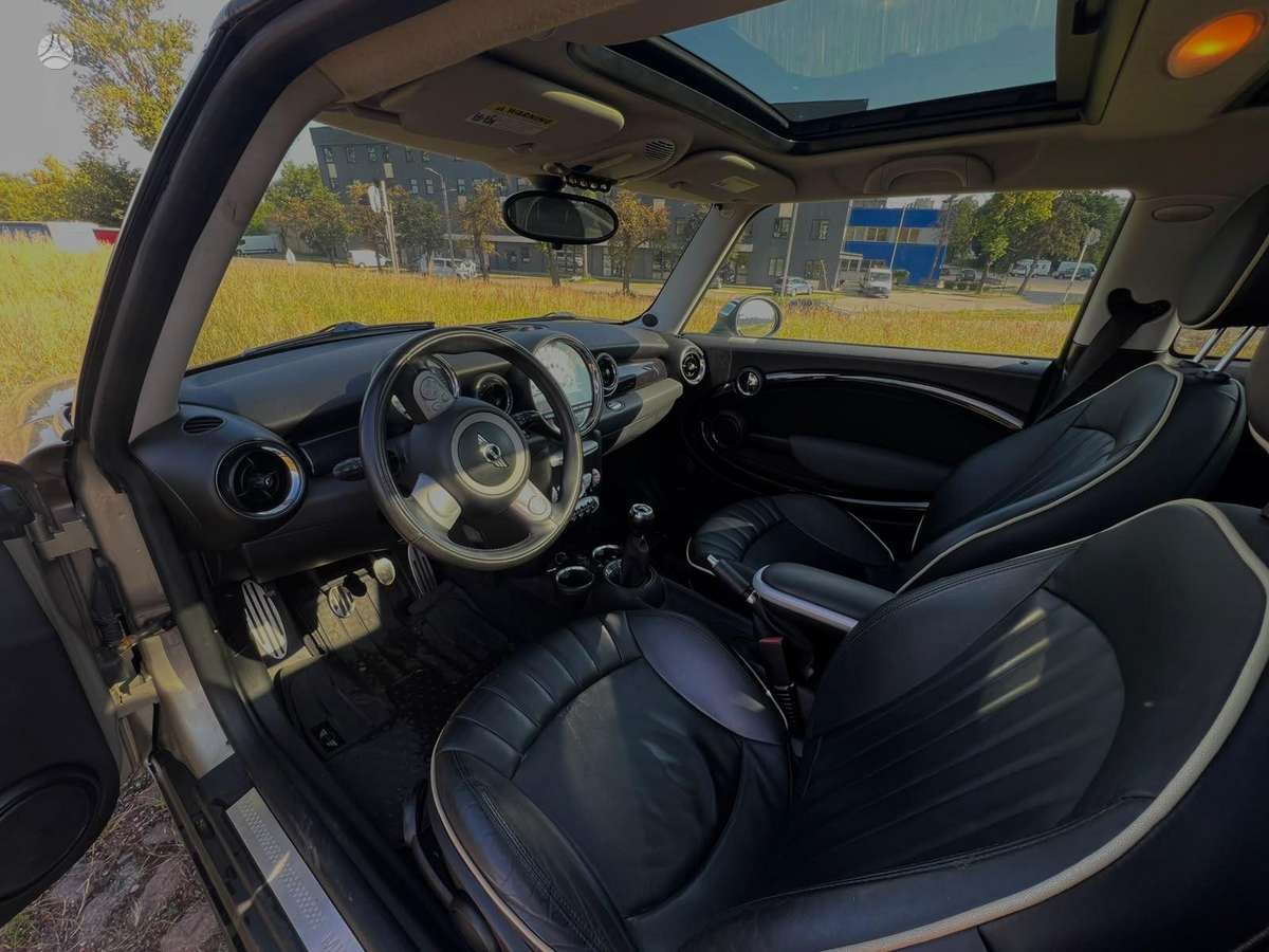 Mini Cooper S, 1.6 l., Хэтчбек