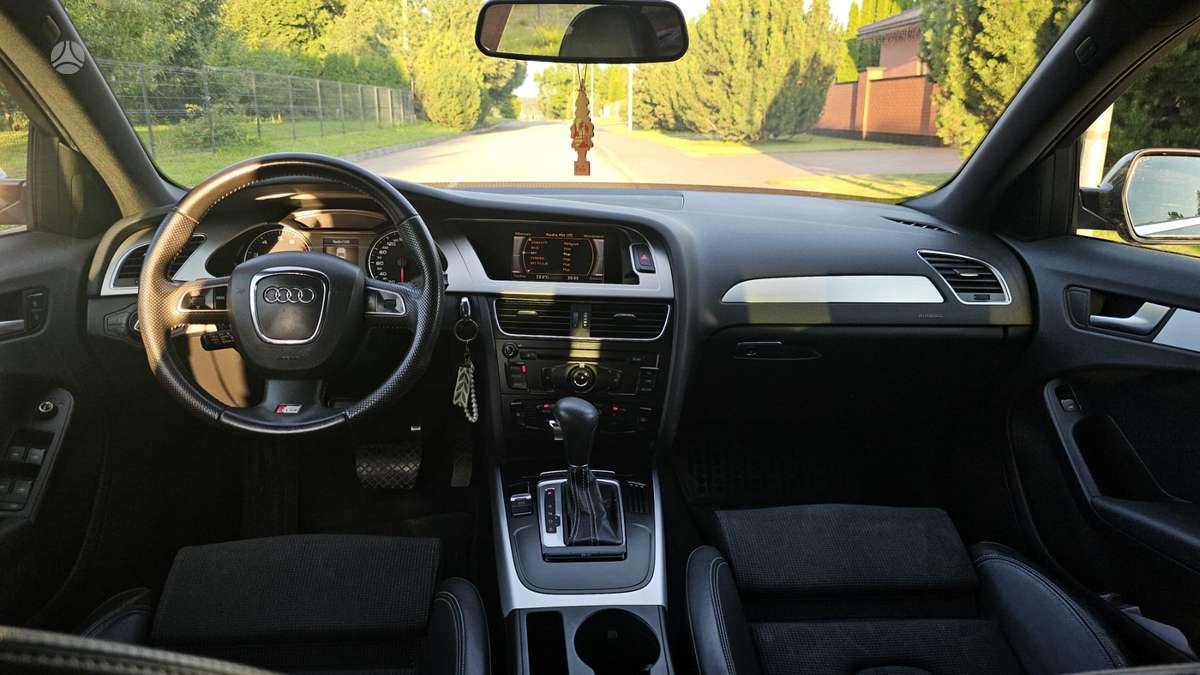 Audi A4, 2.0 l., Универсал