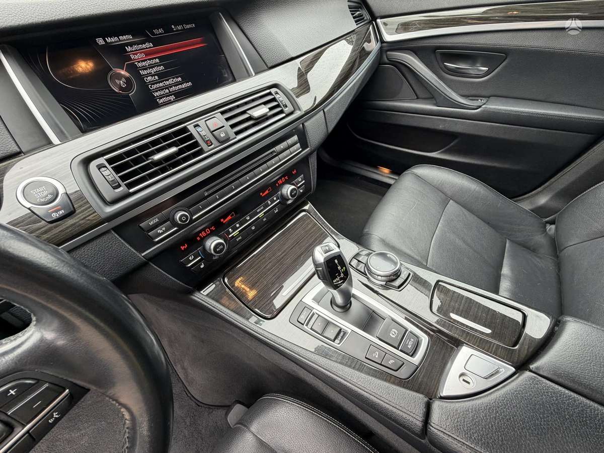 BMW 520, 2.0 l., universalas