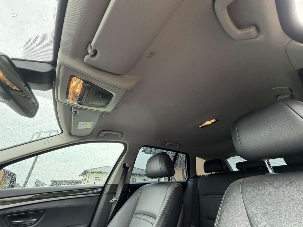 BMW 520, 2.0 l., universalas