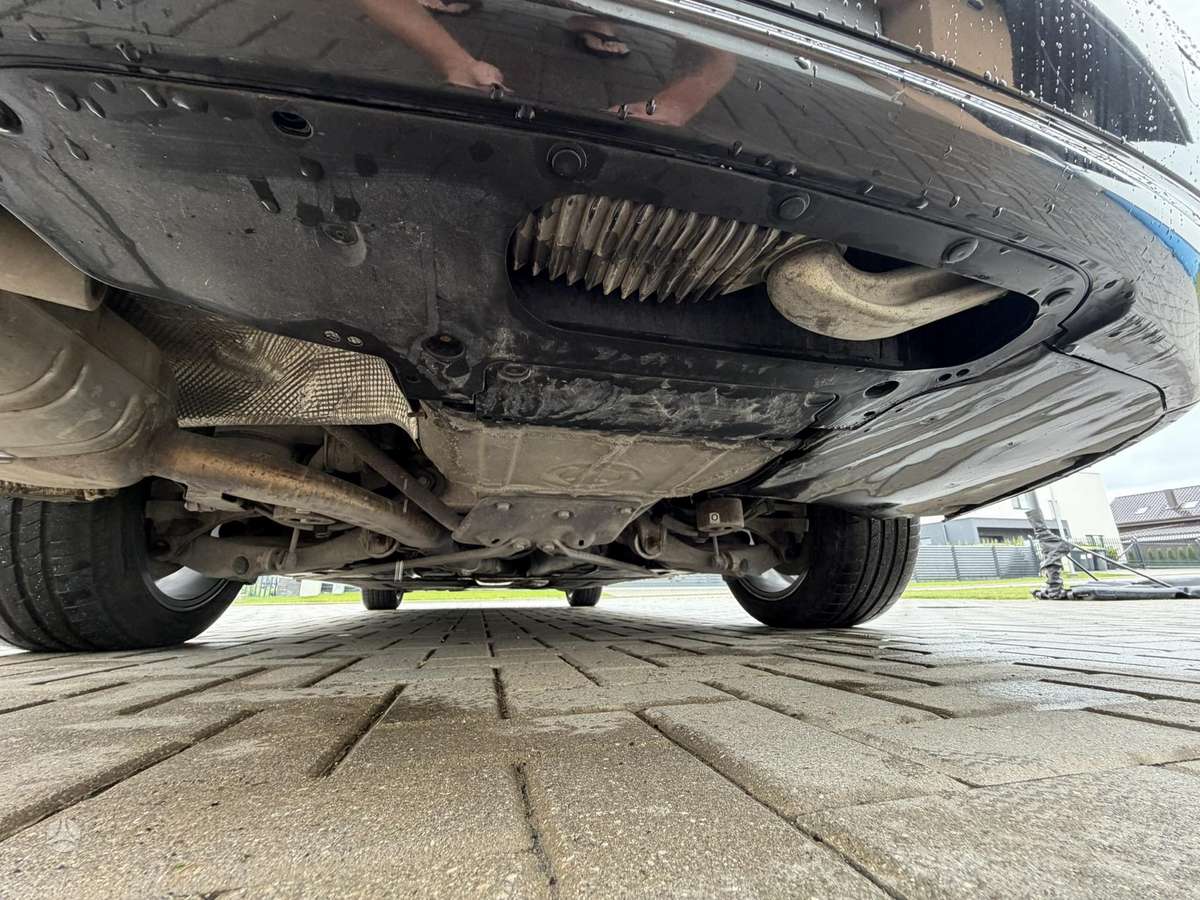 BMW 520, 2.0 l., universalas