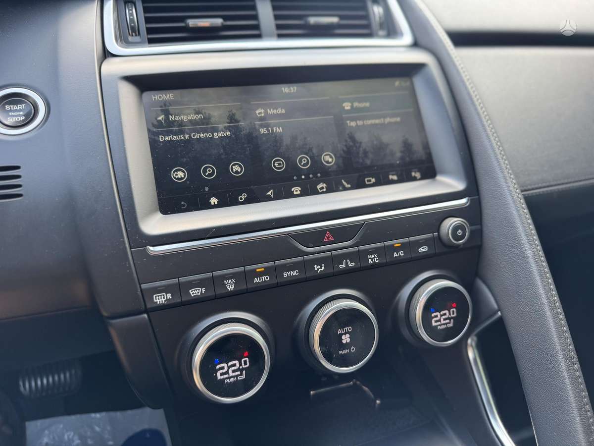 Jaguar E-Pace, 2.0 l., visureigis / krosoveris