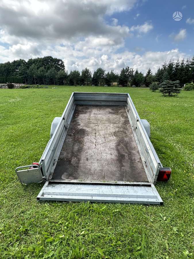 LIDER 480101, passenger car trailers