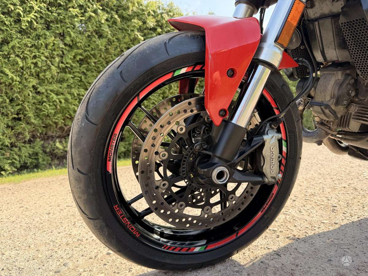 Ducati Monster 797cc, street / классические