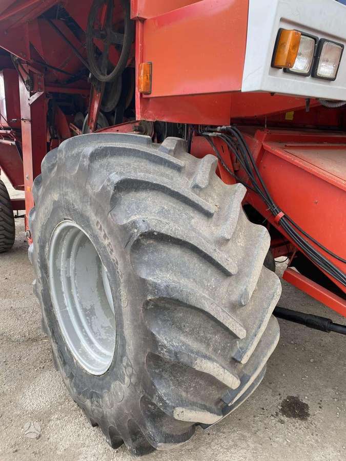 Massey Ferguson