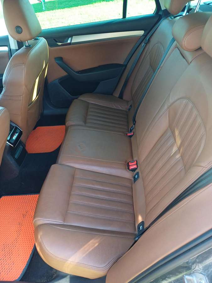 Škoda Superb - 11