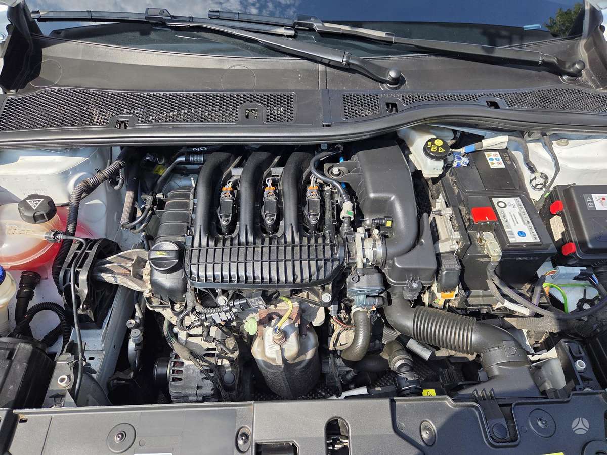 Opel Corsa, 1.2 l., Хэтчбек