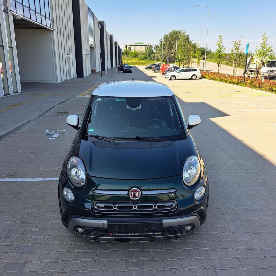 Fiat 500L, 1.6 l., hatchback