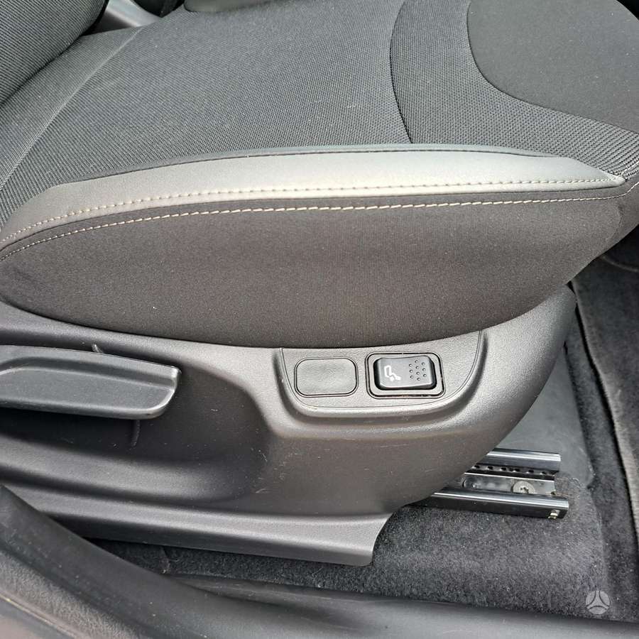 Fiat 500L, 1.6 l., hatchback