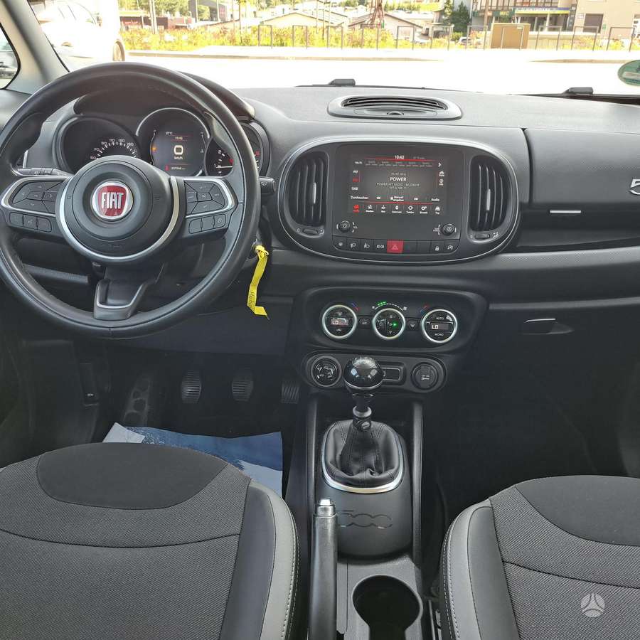 Fiat 500L, 1.6 l., hatchback